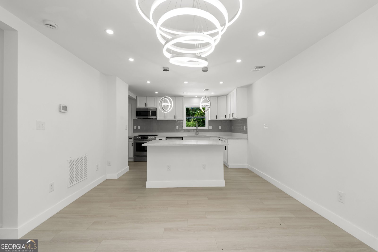 317 Lucan Way Riverdale - Photo 9