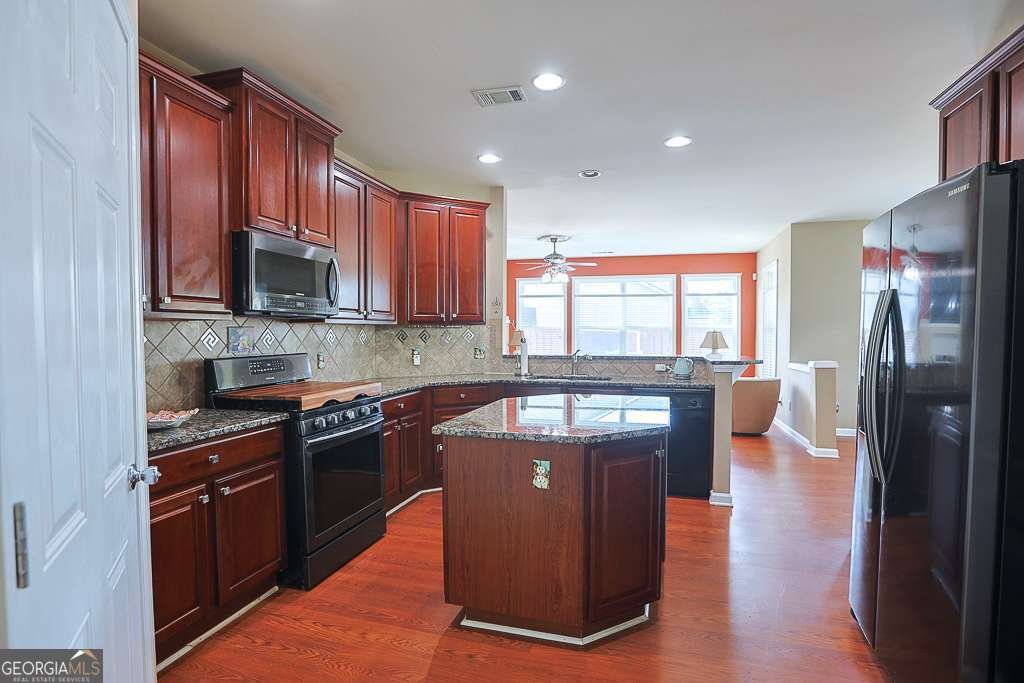 300 Hampton Place Canton - Photo 13