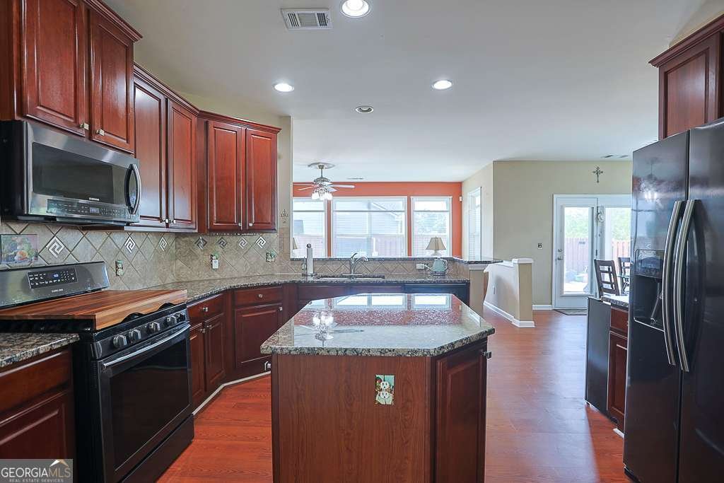 300 Hampton Place Canton - Photo 14