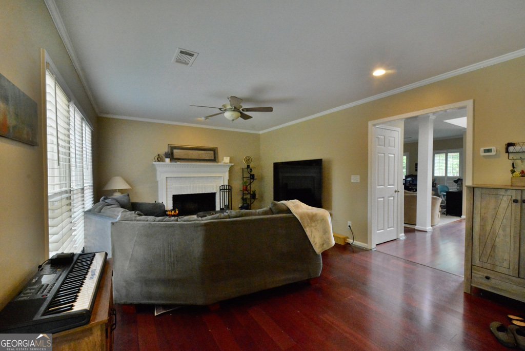 3295 Standing Peachtree Trail Kennesaw - Photo 11
