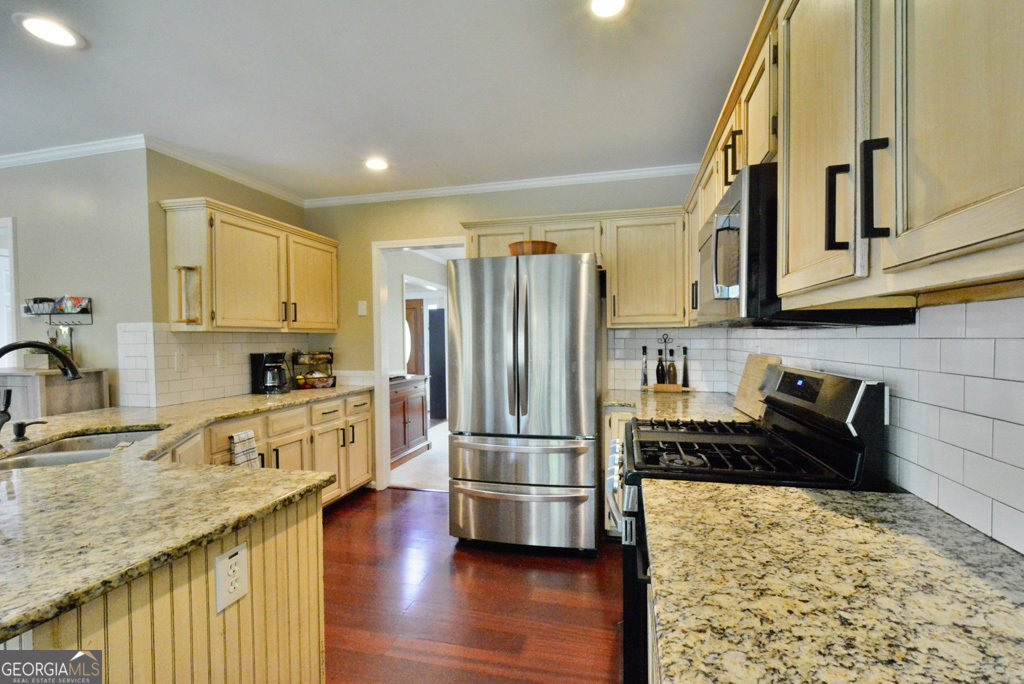 3295 Standing Peachtree Trail Kennesaw - Photo 6