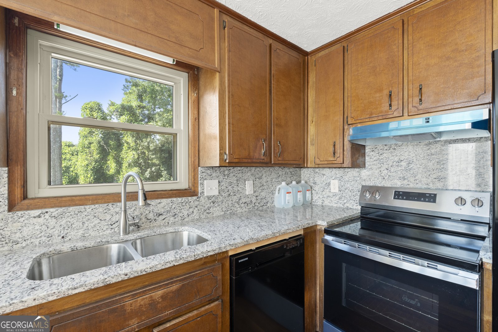 2315 Saint James Court Marietta - Photo 12