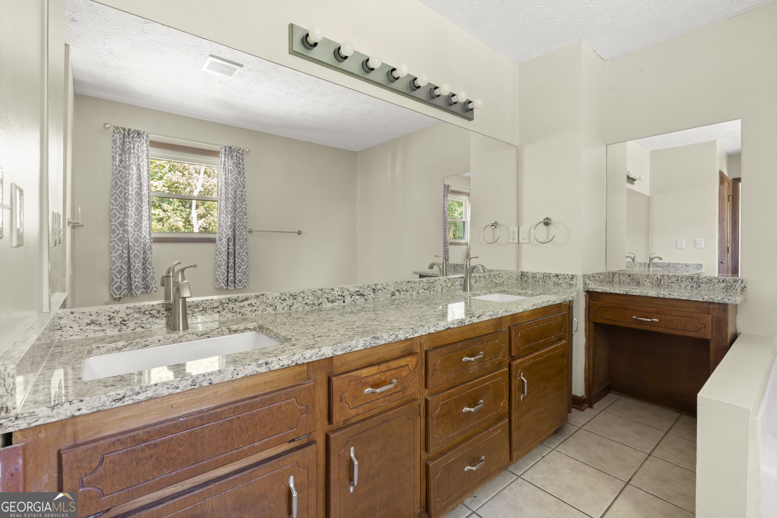 2315 Saint James Court Marietta - Photo 25