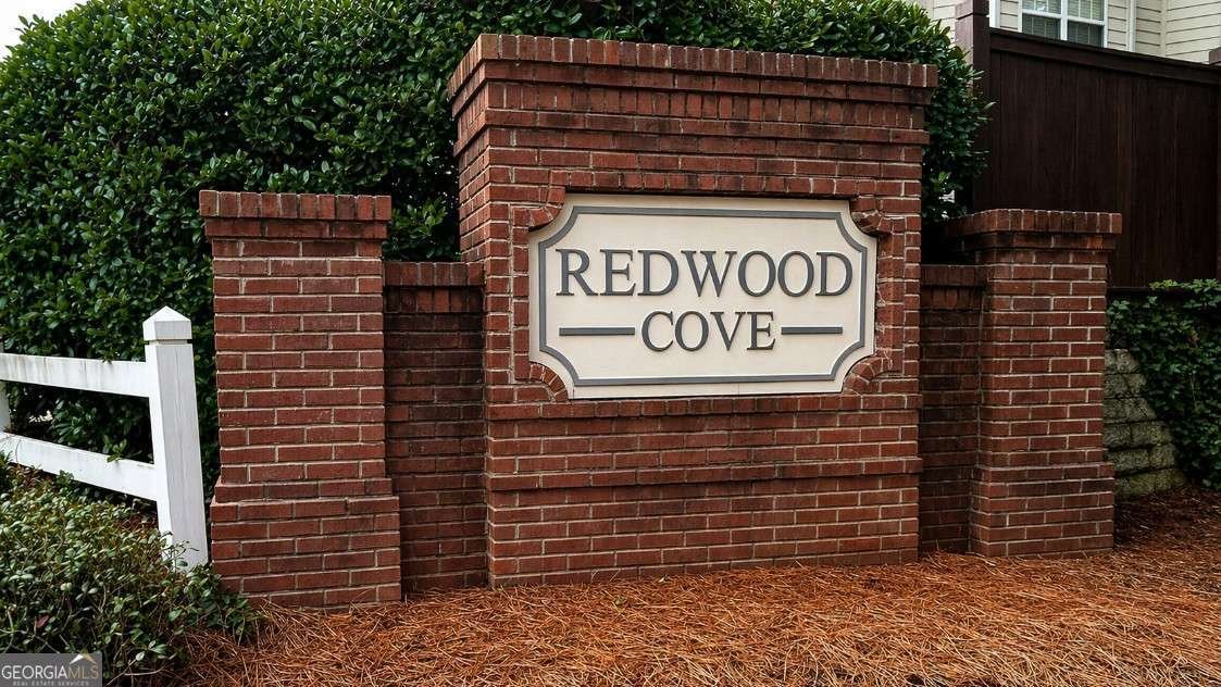 988 Redwood Drive Norcross - Photo 11