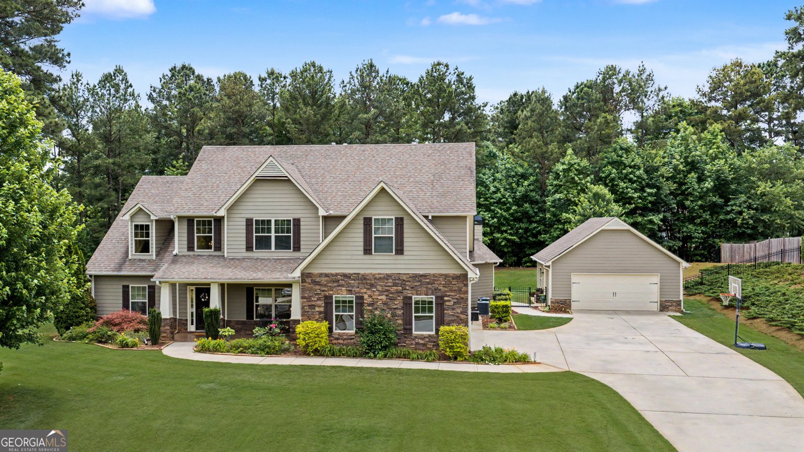 44 Northgate Preserve Drive Newnan - main photo