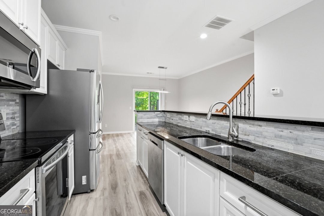1297 Liberty Parkway Atlanta - Photo 13