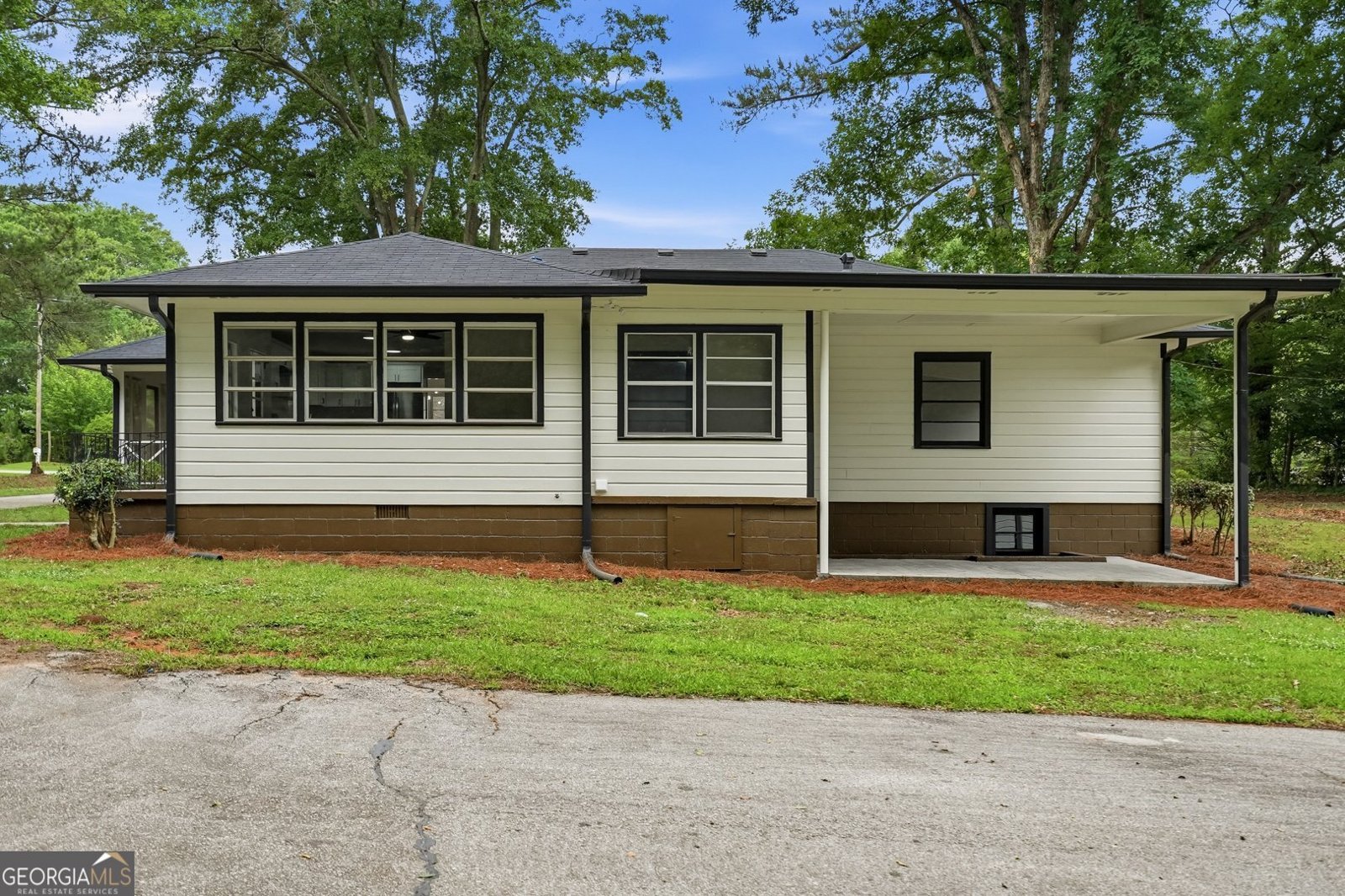 404 Highway 155 Mcdonough - Photo 25