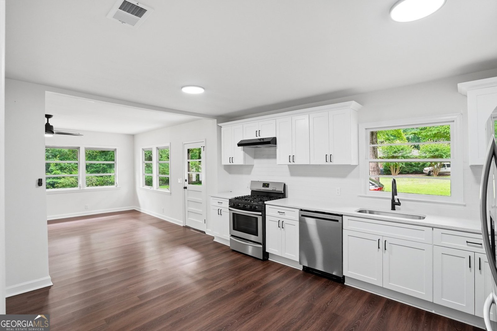 404 Highway 155 Mcdonough - Photo 9