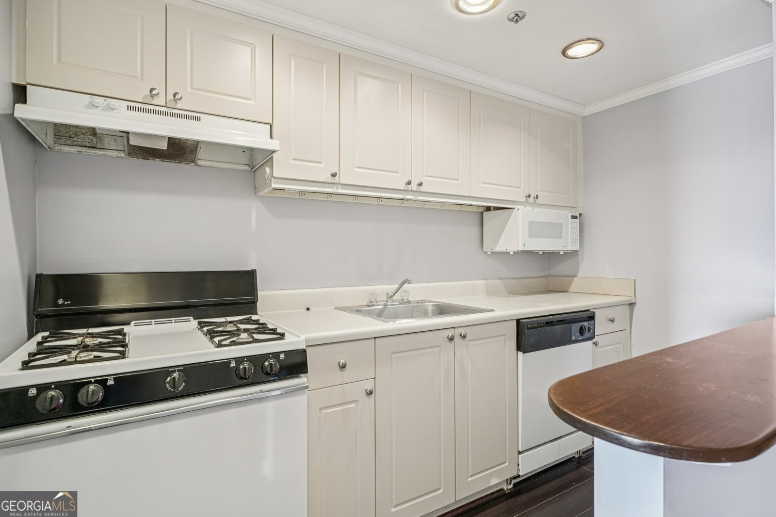 1501 Clairmont Road Decatur - Photo 8