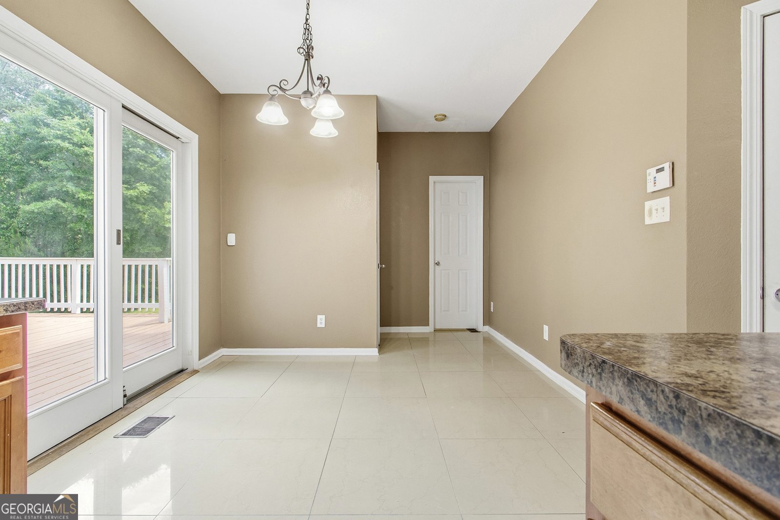 531 Thomaston Overlook Drive Macon - Photo 18