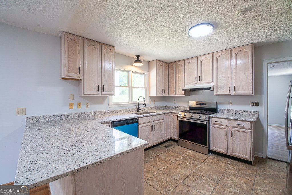 102 Lindsey Court Calhoun - Photo 13