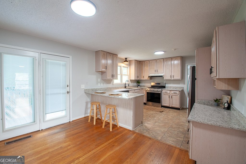 102 Lindsey Court Calhoun - Photo 8