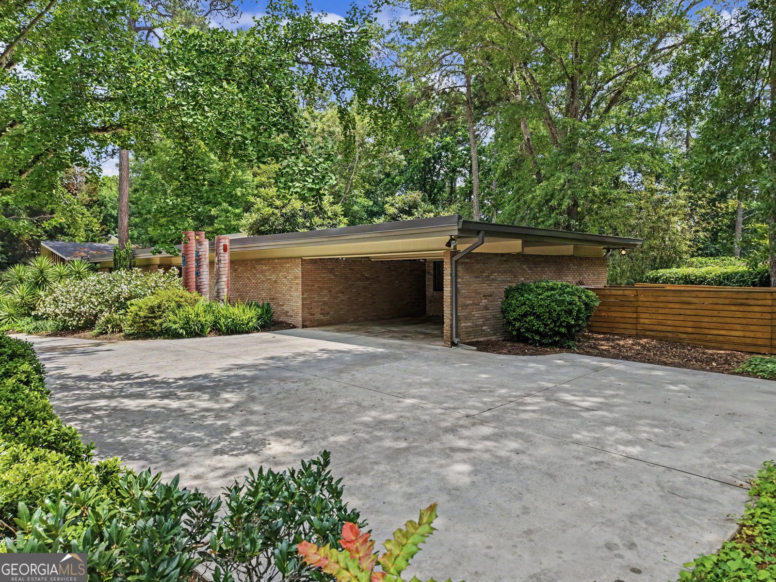2793 Ridge Valley Road Atlanta - Photo 6
