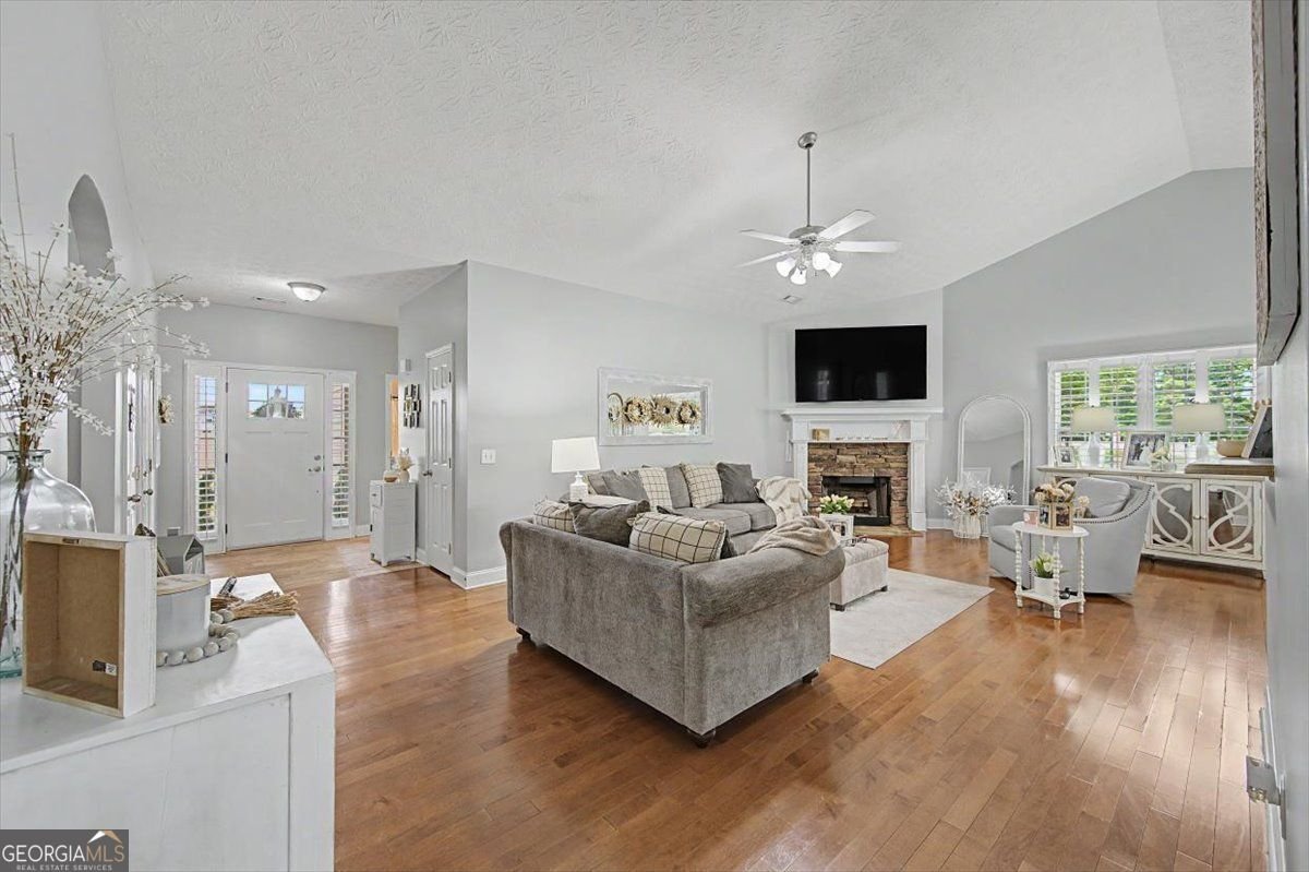 203 Rosewood Drive Calhoun - Photo 9