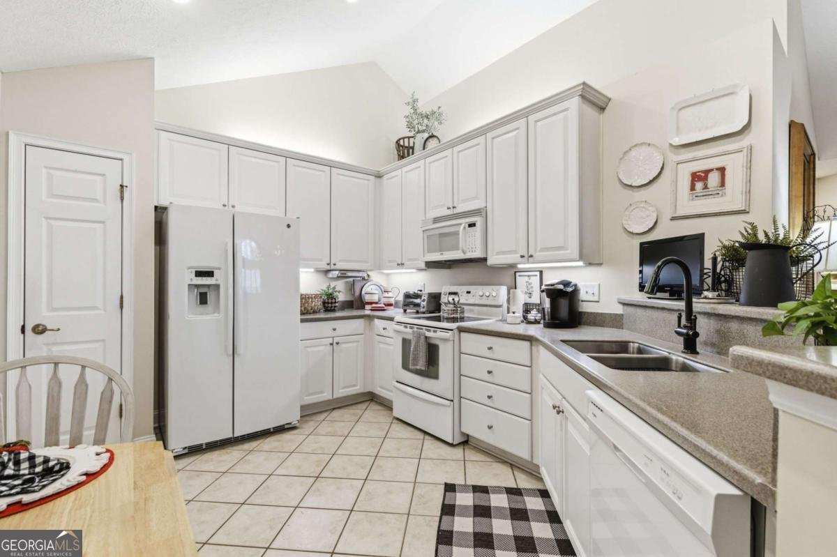 904 Burnt Hickory Circle Marietta - Photo 11