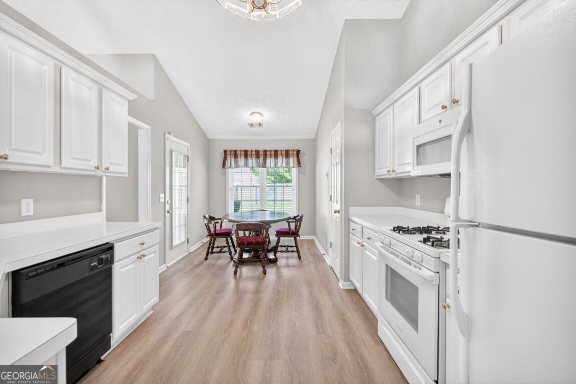715 Chatham Park Drive Lawrenceville - Photo 11