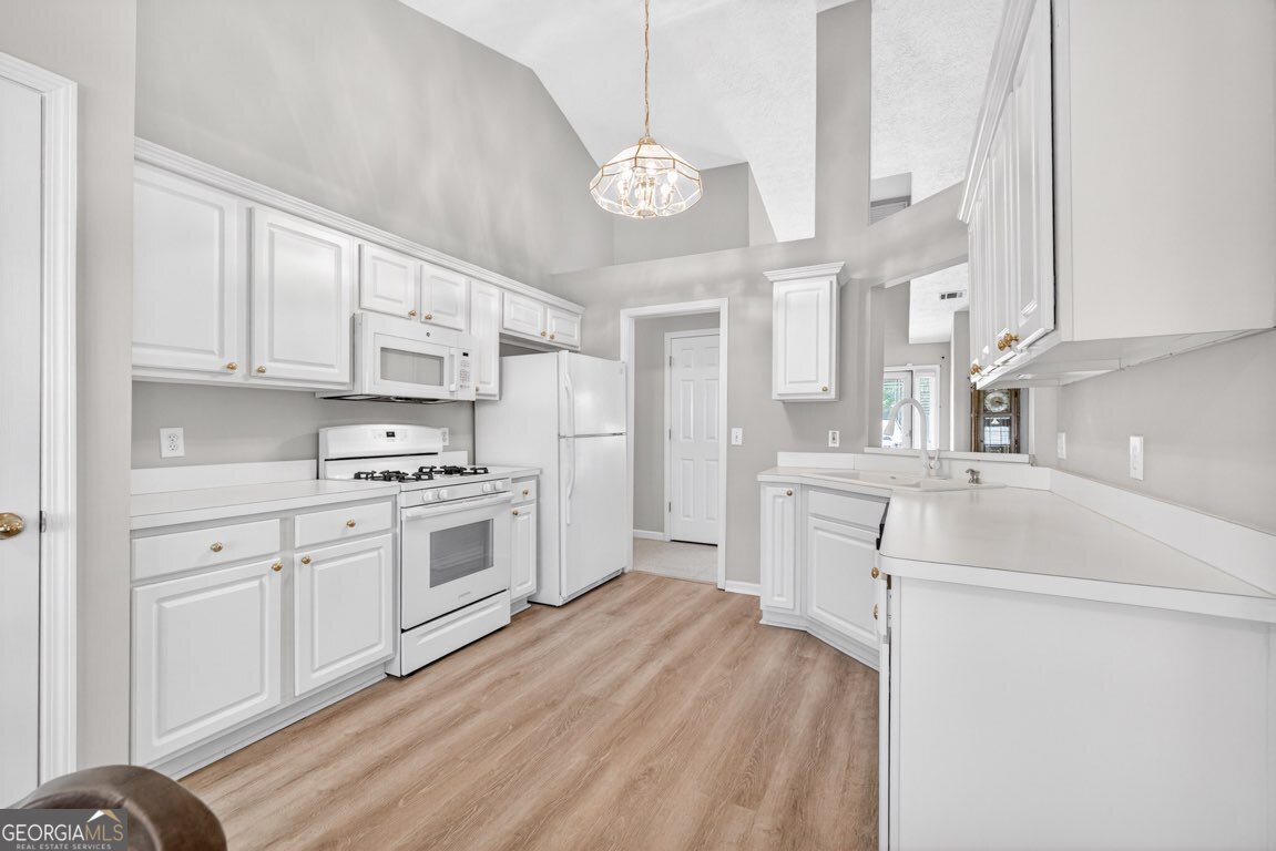 715 Chatham Park Drive Lawrenceville - Photo 12