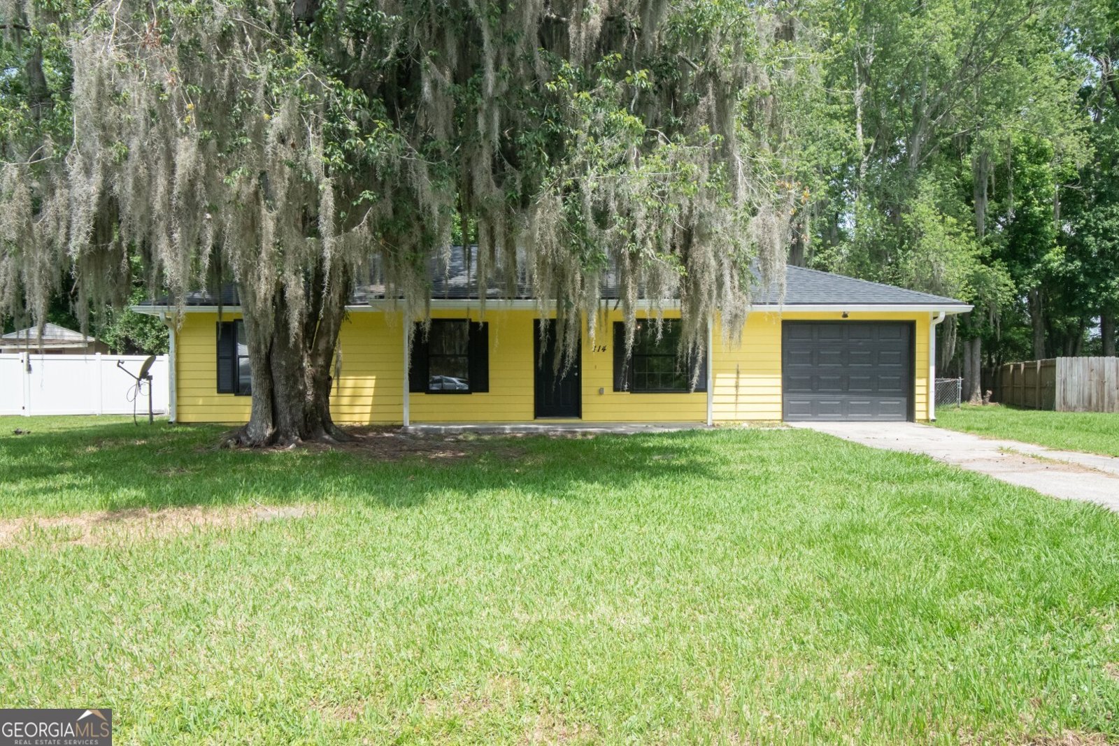 114 Laurel Lane Kingsland - main photo