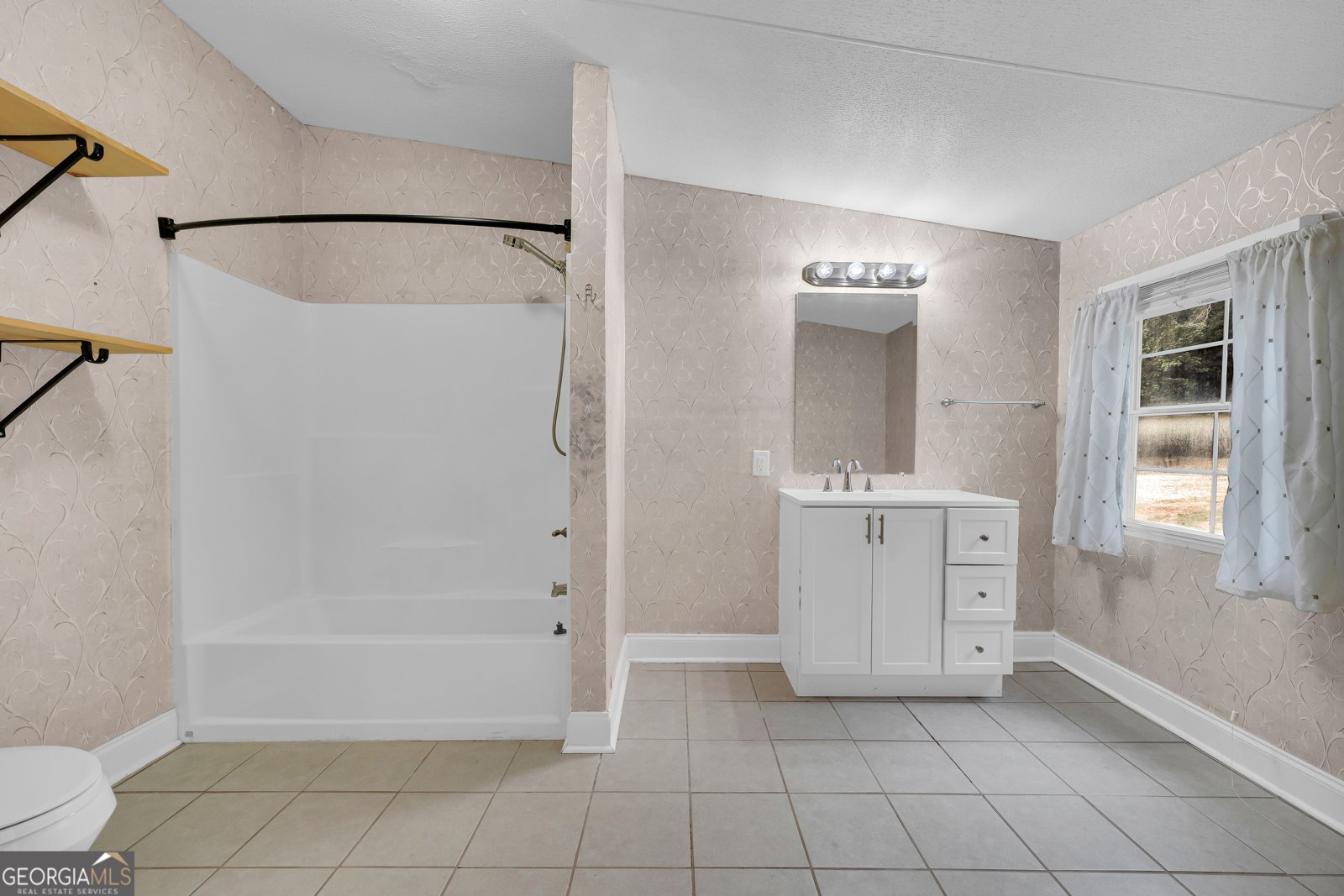 5577 Candler Creek Road Gillsville - Photo 18