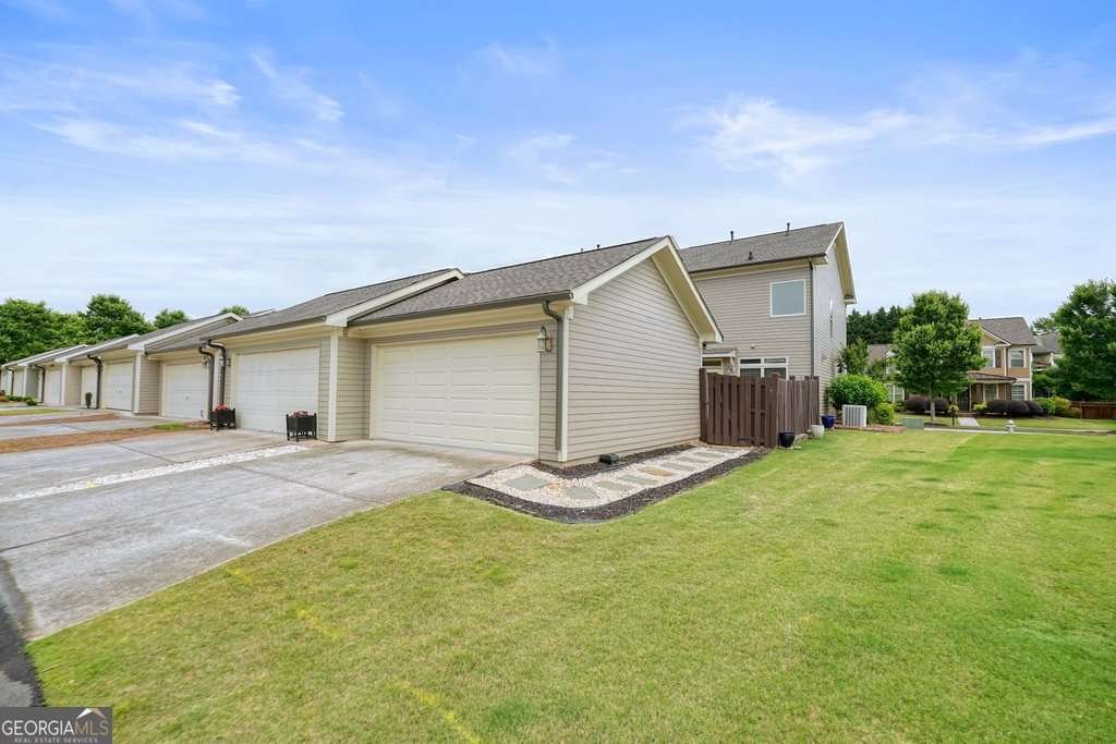 231 Village Square Canton - Photo 44
