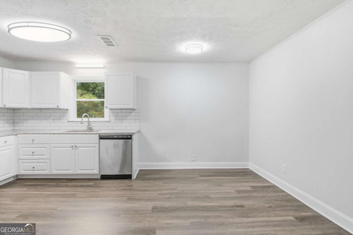 6867 LAURELWOOD Drive Douglasville - Photo 10