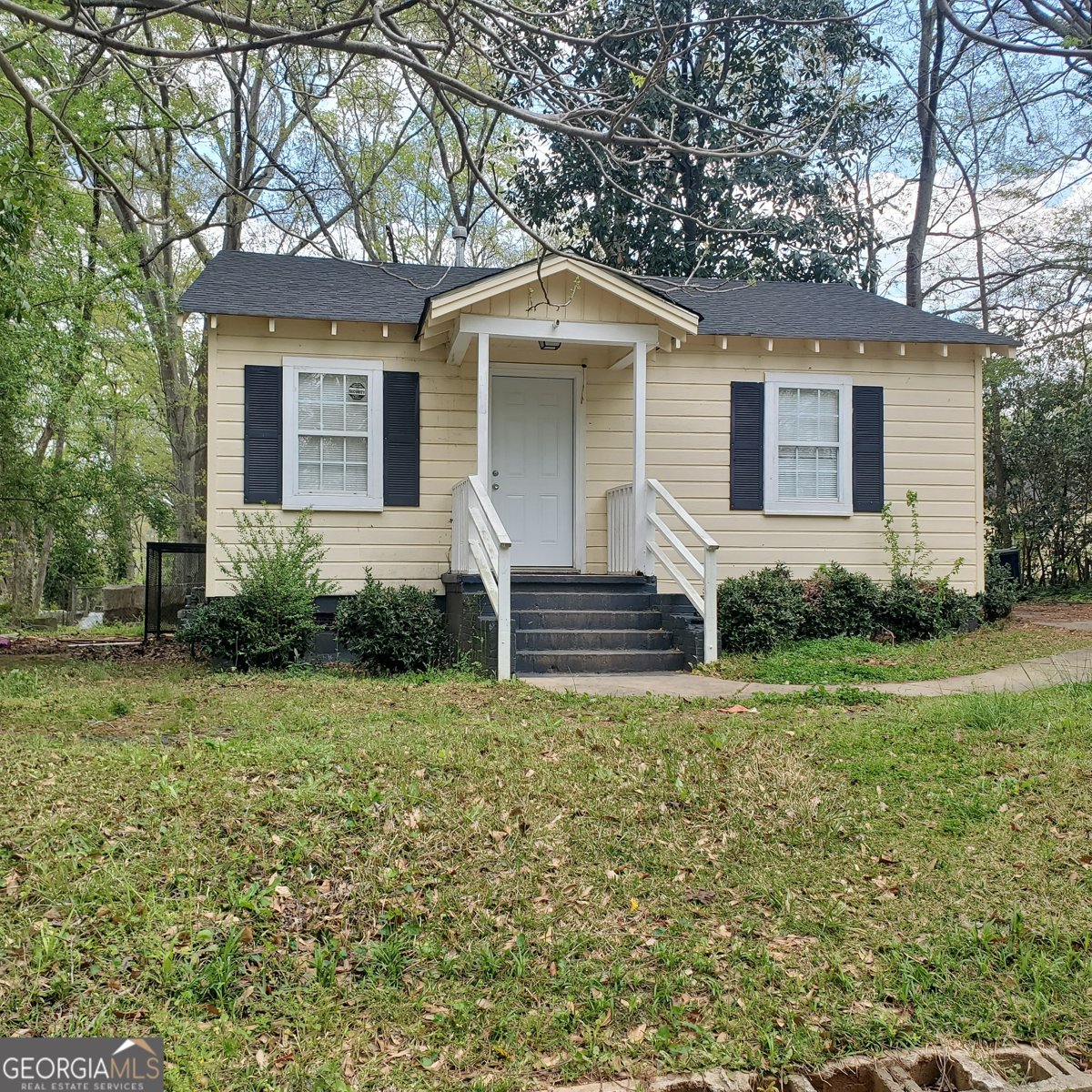610 Lane Street Griffin - main photo