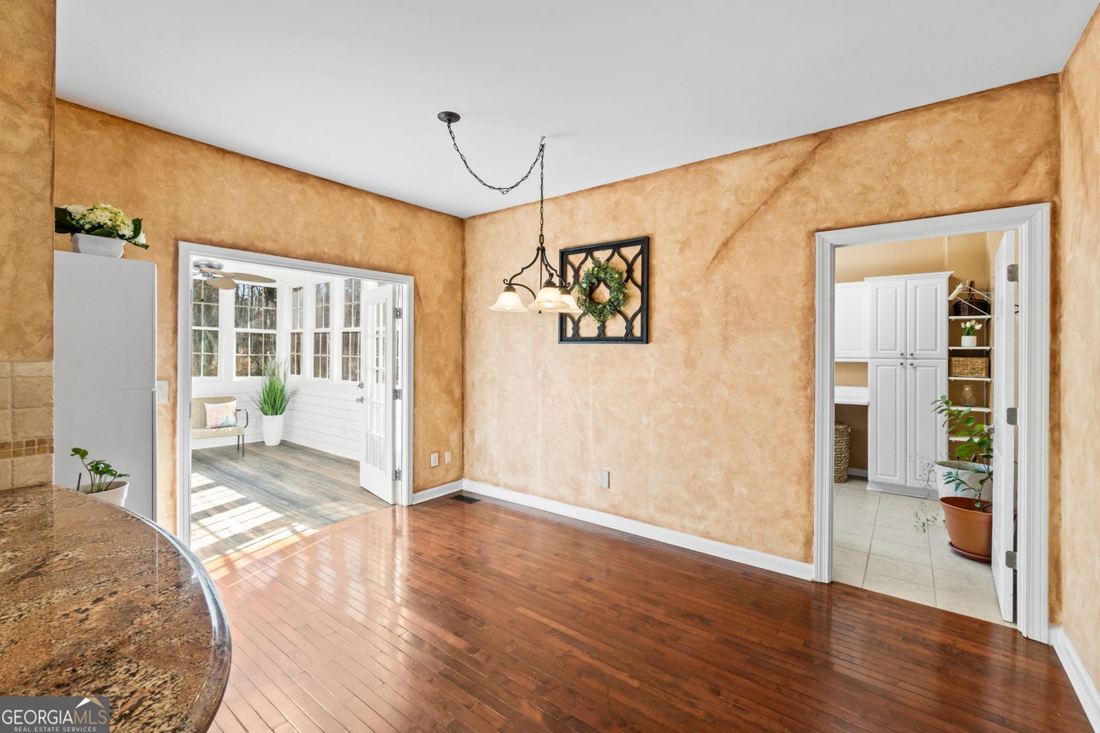 4465 Settles Bridge Road Suwanee - Photo 14