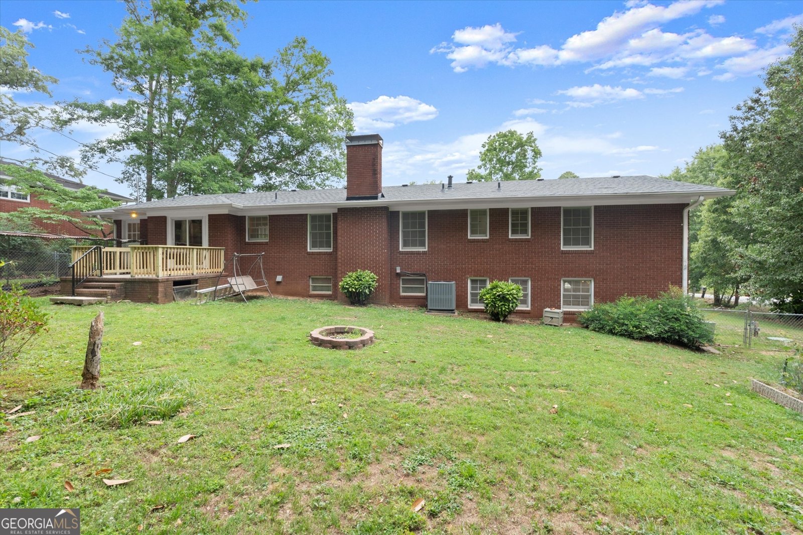 215 Gilbert Rd Fayetteville - Photo 38