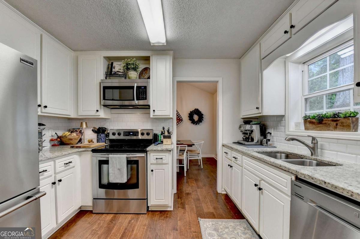 95 Gwinnett Street Buford - Photo 18