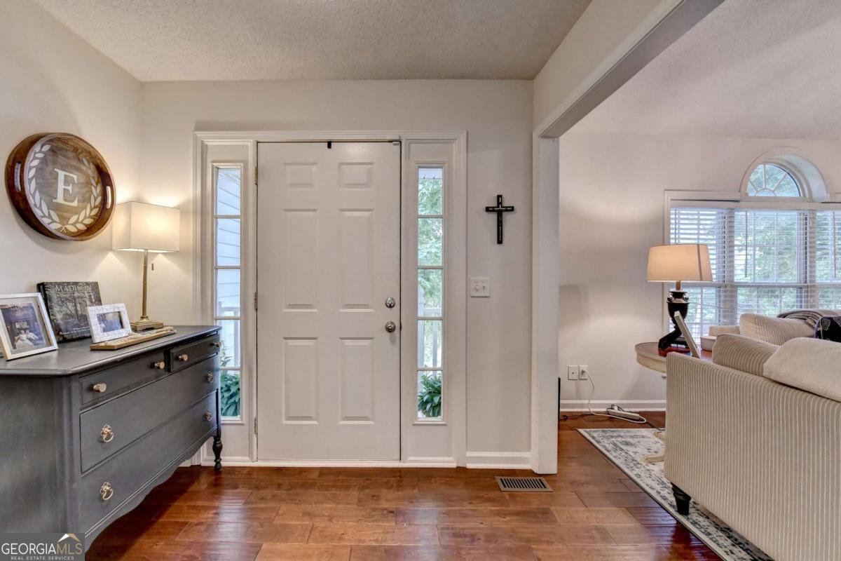 95 Gwinnett Street Buford - Photo 6