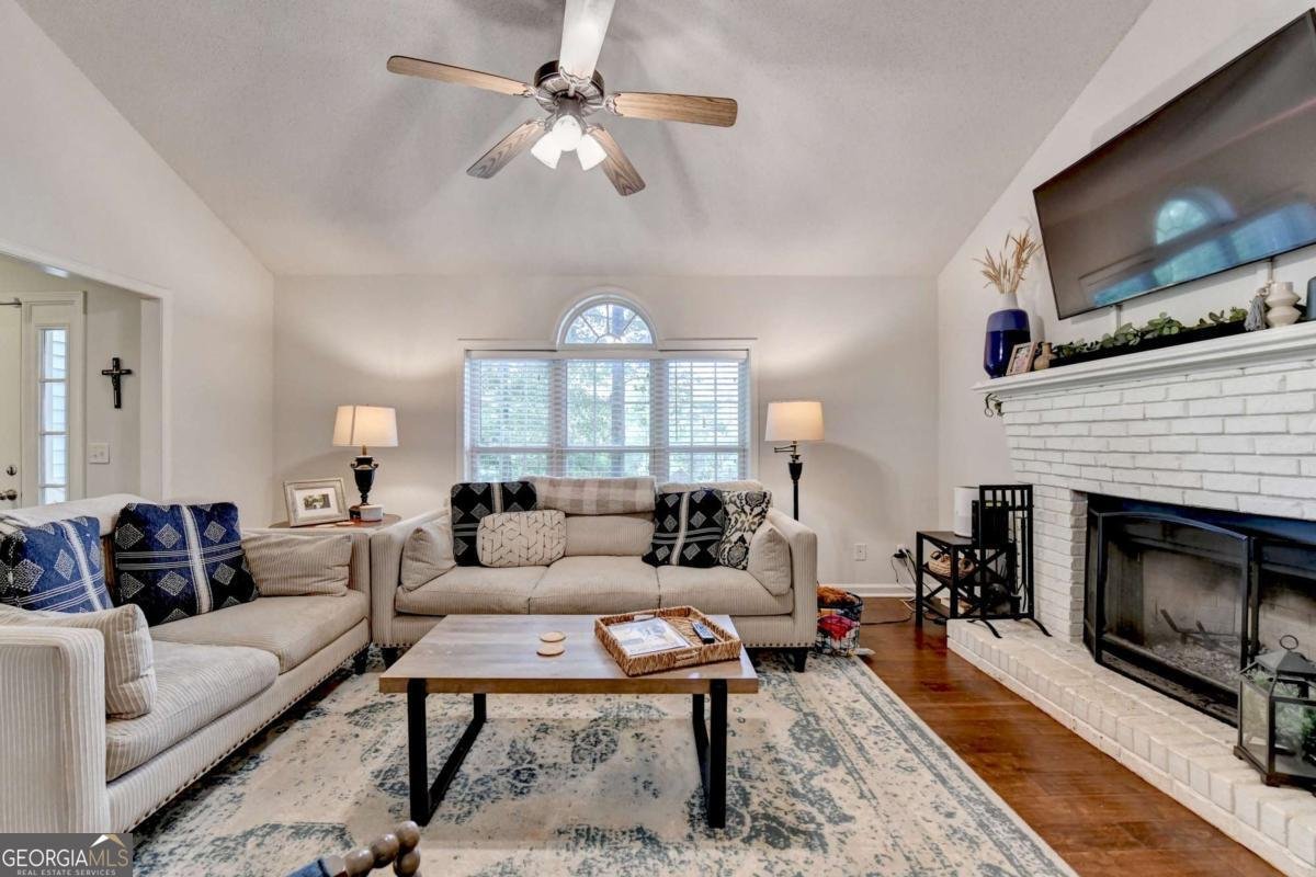 95 Gwinnett Street Buford - Photo 9