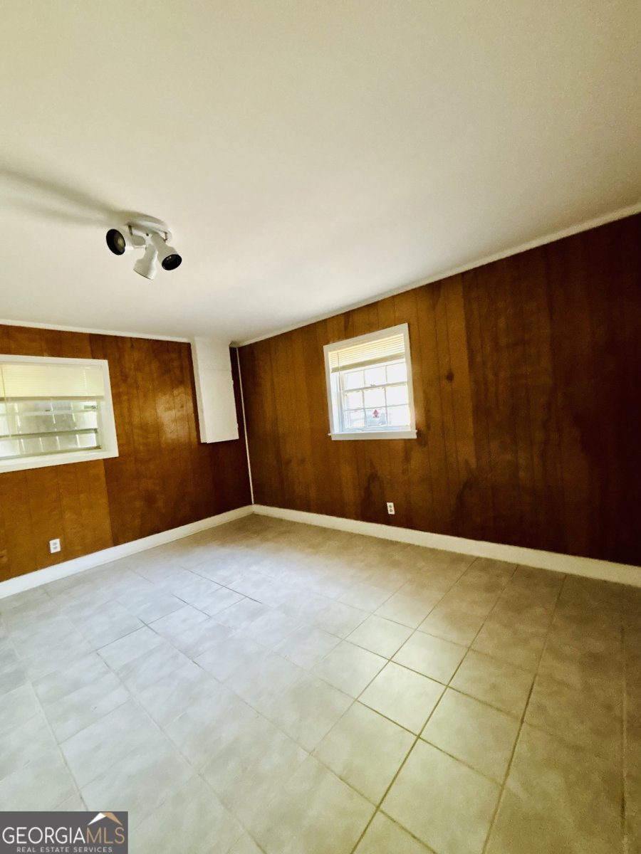 5925 Pinecreek Road Forest Park - Photo 30