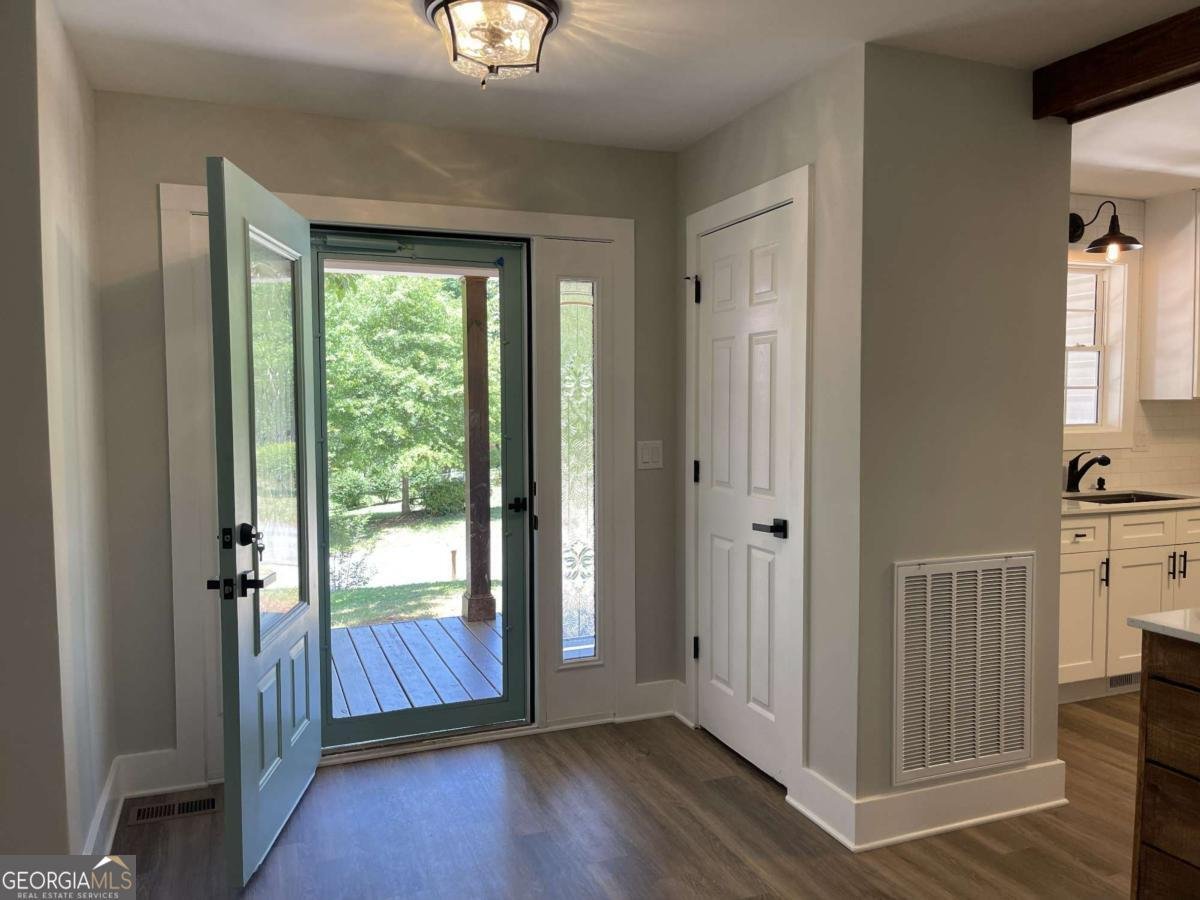 6411 Narramore Way Lula - Photo 7