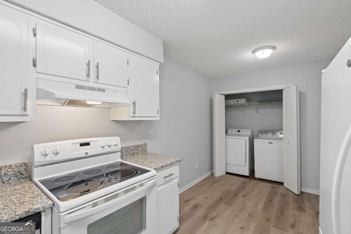 2492 Northlake Court Atlanta - Photo 11