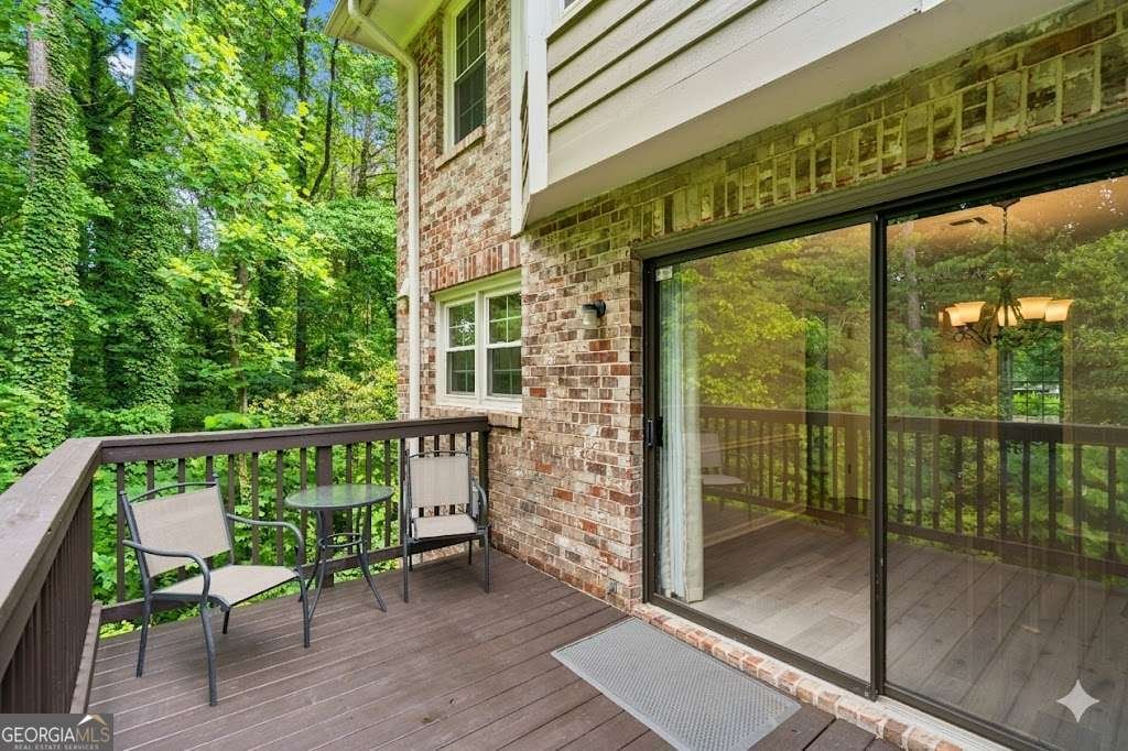 2492 Northlake Court Atlanta - Photo 22