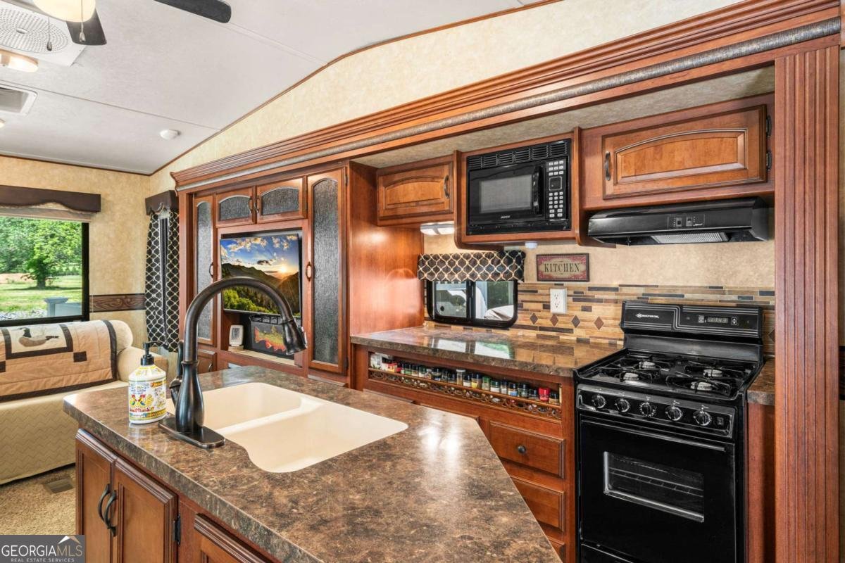 4179 Riverbank Run Hiawassee - Photo 13