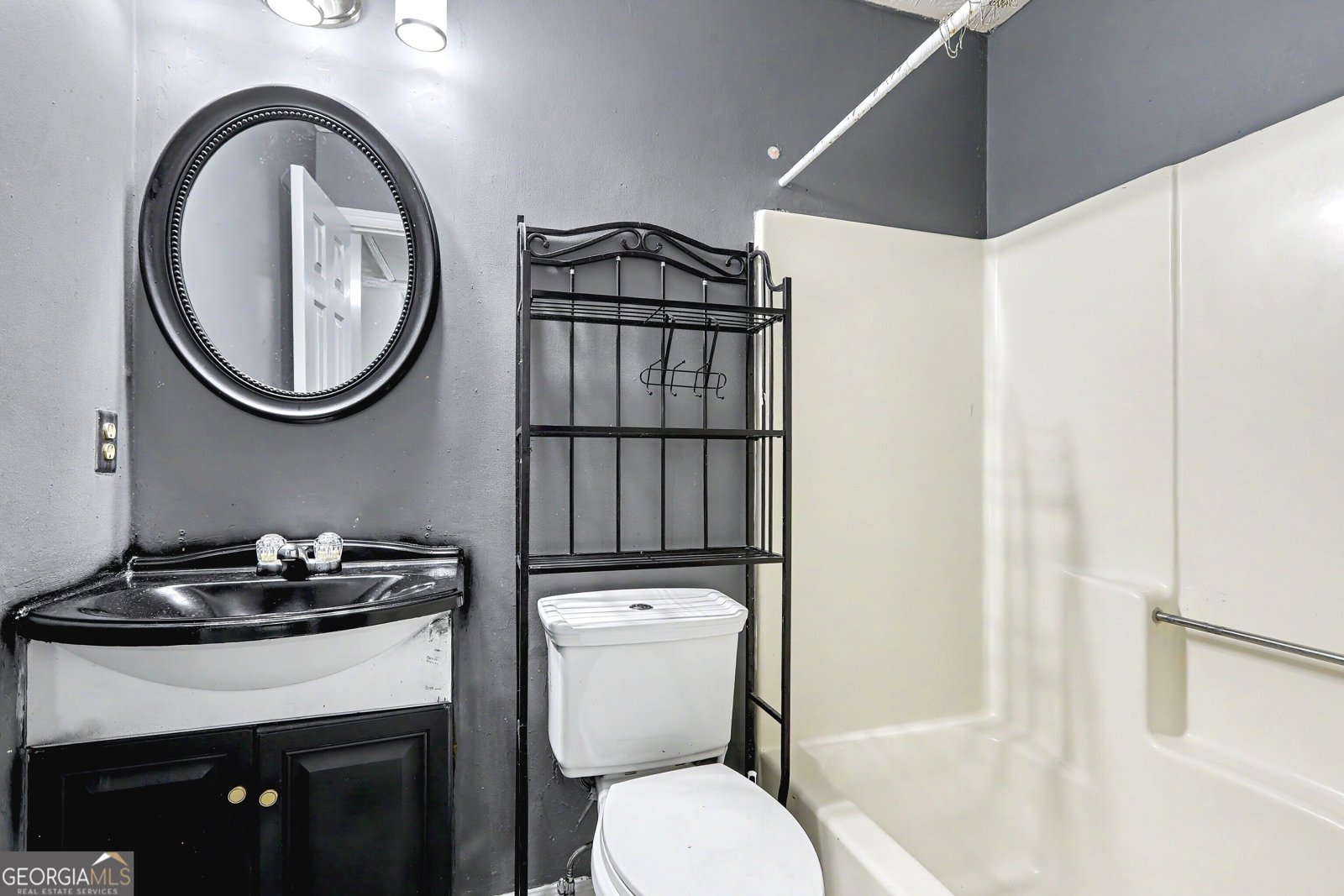 407 Sheppard Xing Court Stone Mountain - Photo 23