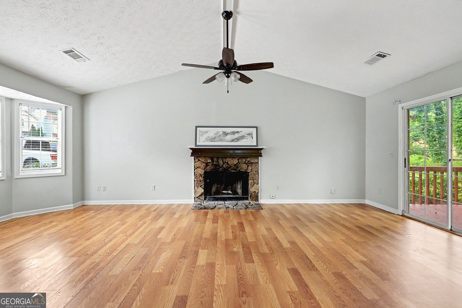 407 Sheppard Xing Court Stone Mountain - Photo 8