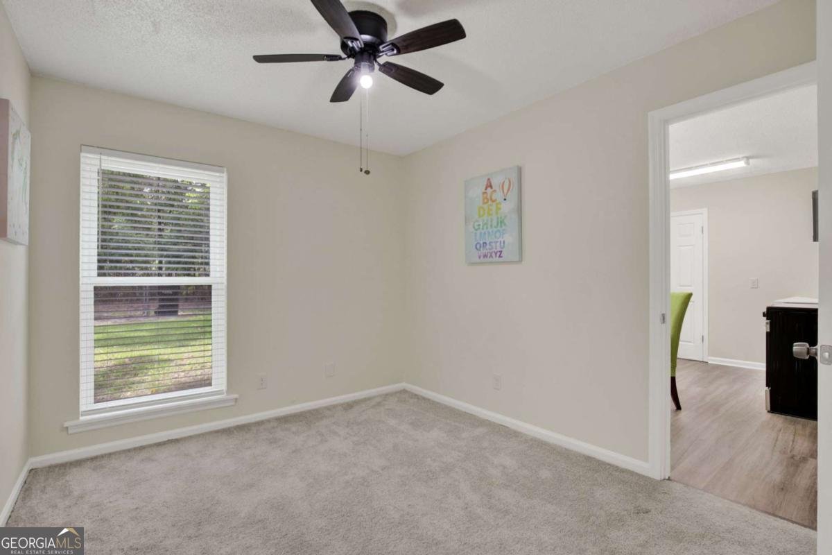 325 Forrest Avenue Savannah - Photo 19