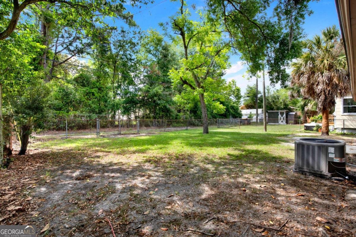 325 Forrest Avenue Savannah - Photo 30