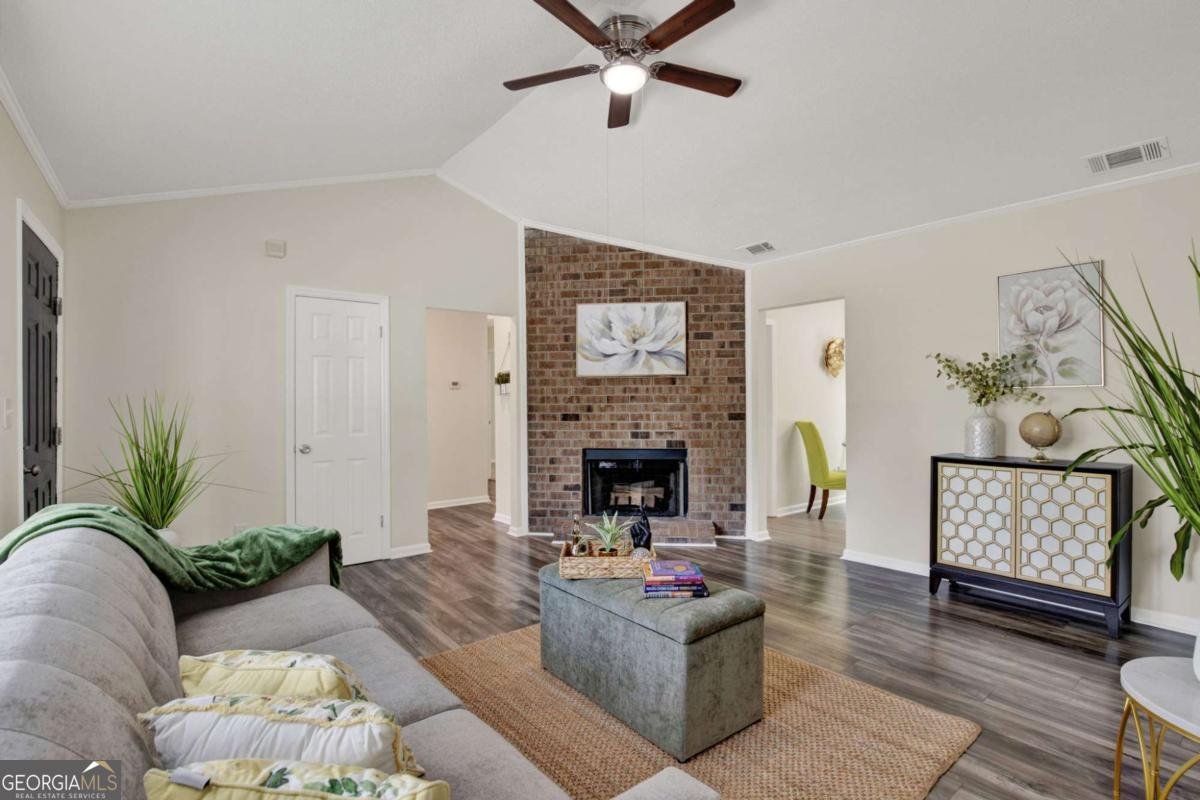 325 Forrest Avenue Savannah - Photo 6