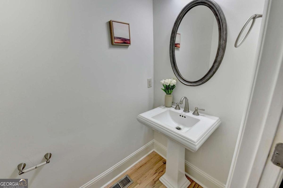 6961 Fellowship Lane Flowery Branch - Photo 32