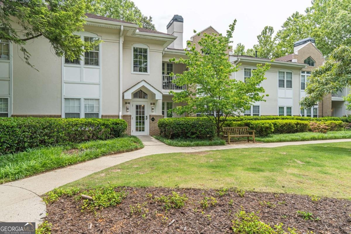 240 Renaissance Parkway Atlanta - main photo