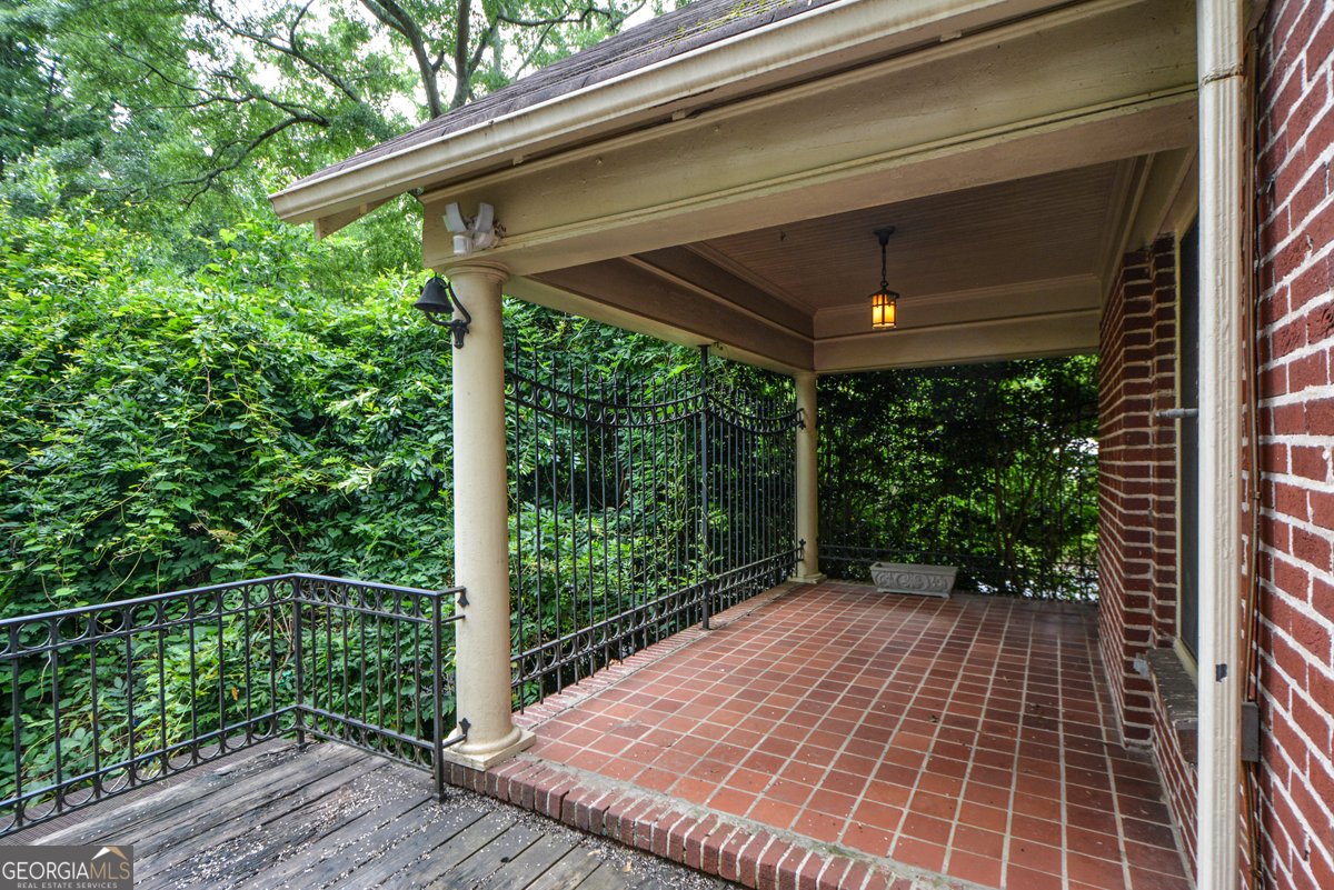 1424 Emory Road Atlanta - Photo 7