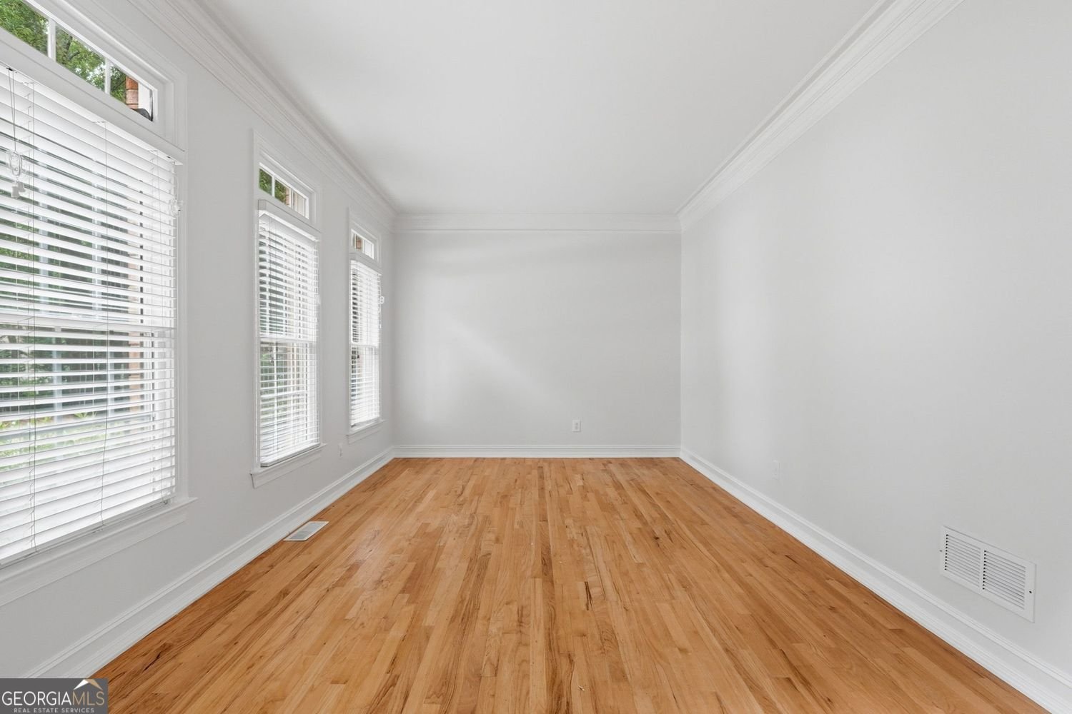 3235 Lake Russell Way Buford - Photo 16