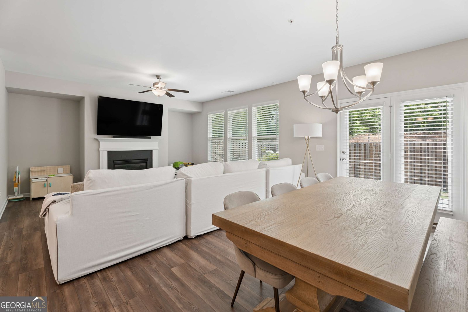 305 Duval Drive Alpharetta - Photo 13