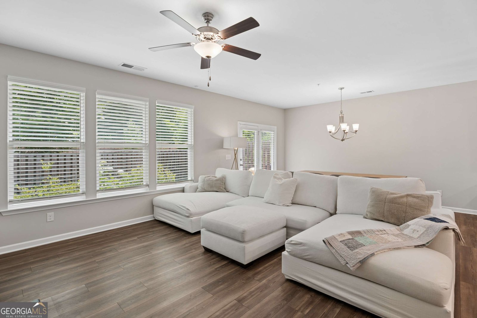 305 Duval Drive Alpharetta - Photo 14