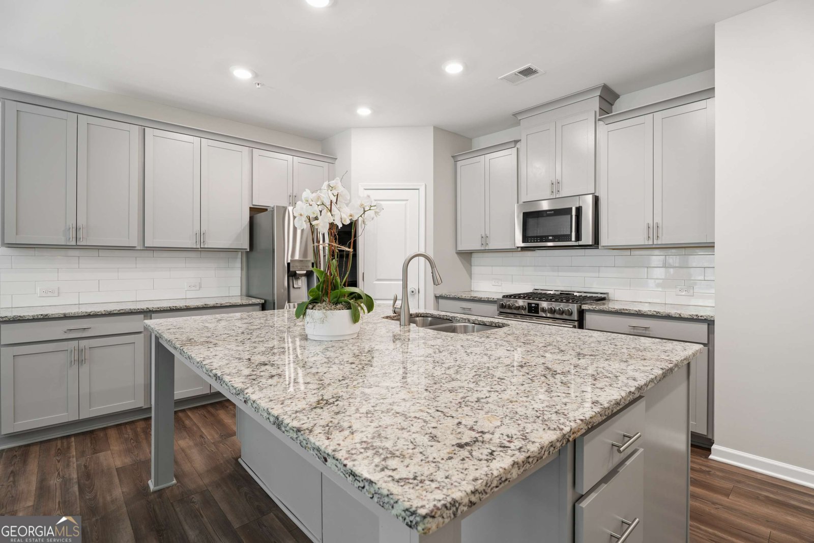 305 Duval Drive Alpharetta - Photo 17