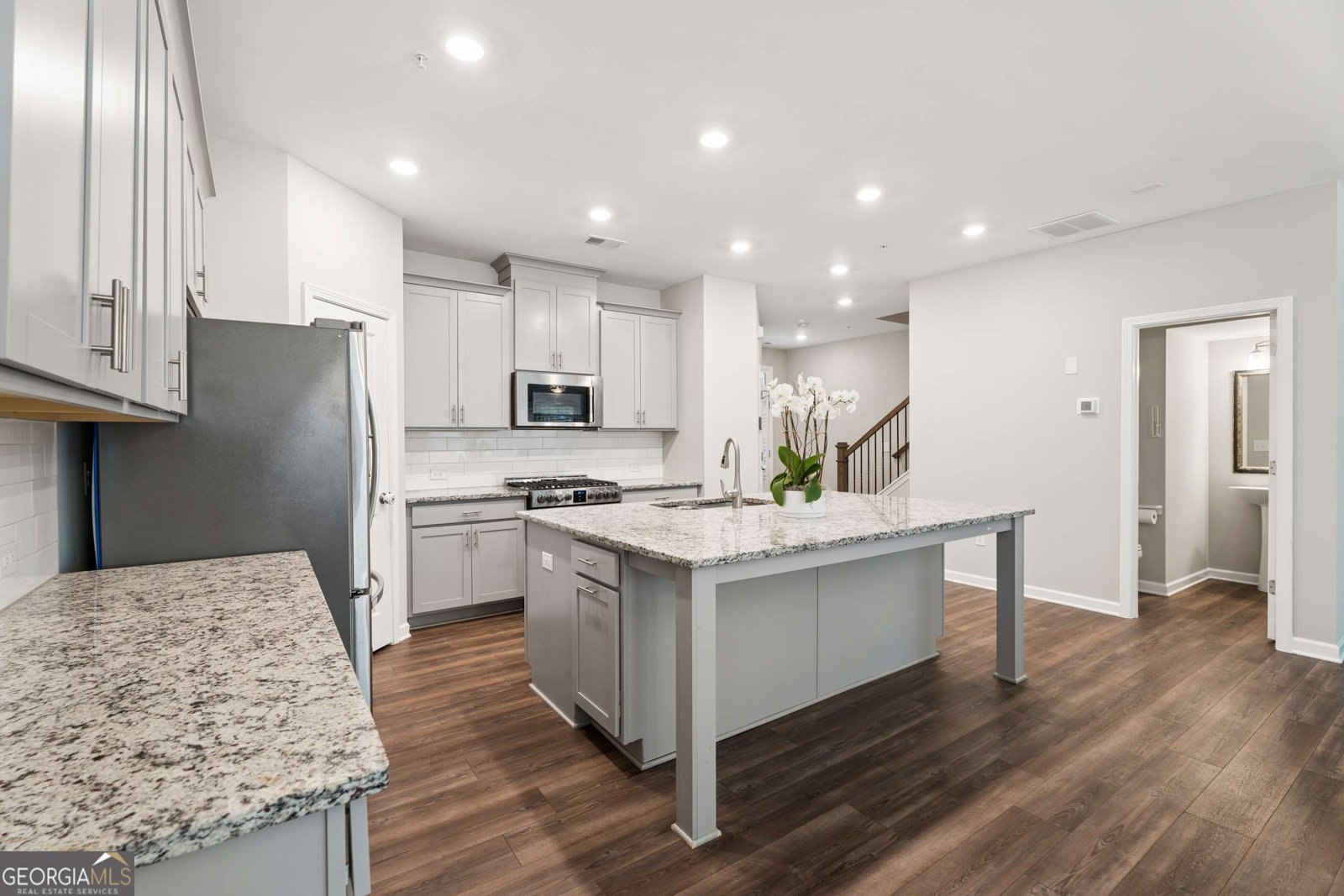 305 Duval Drive Alpharetta - Photo 8