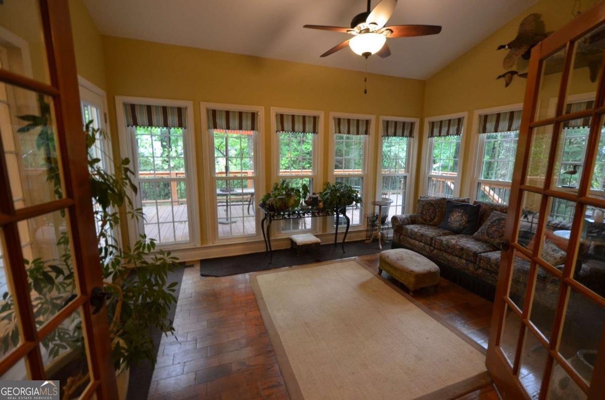 1155 Charlton Trace Marietta - Photo 11